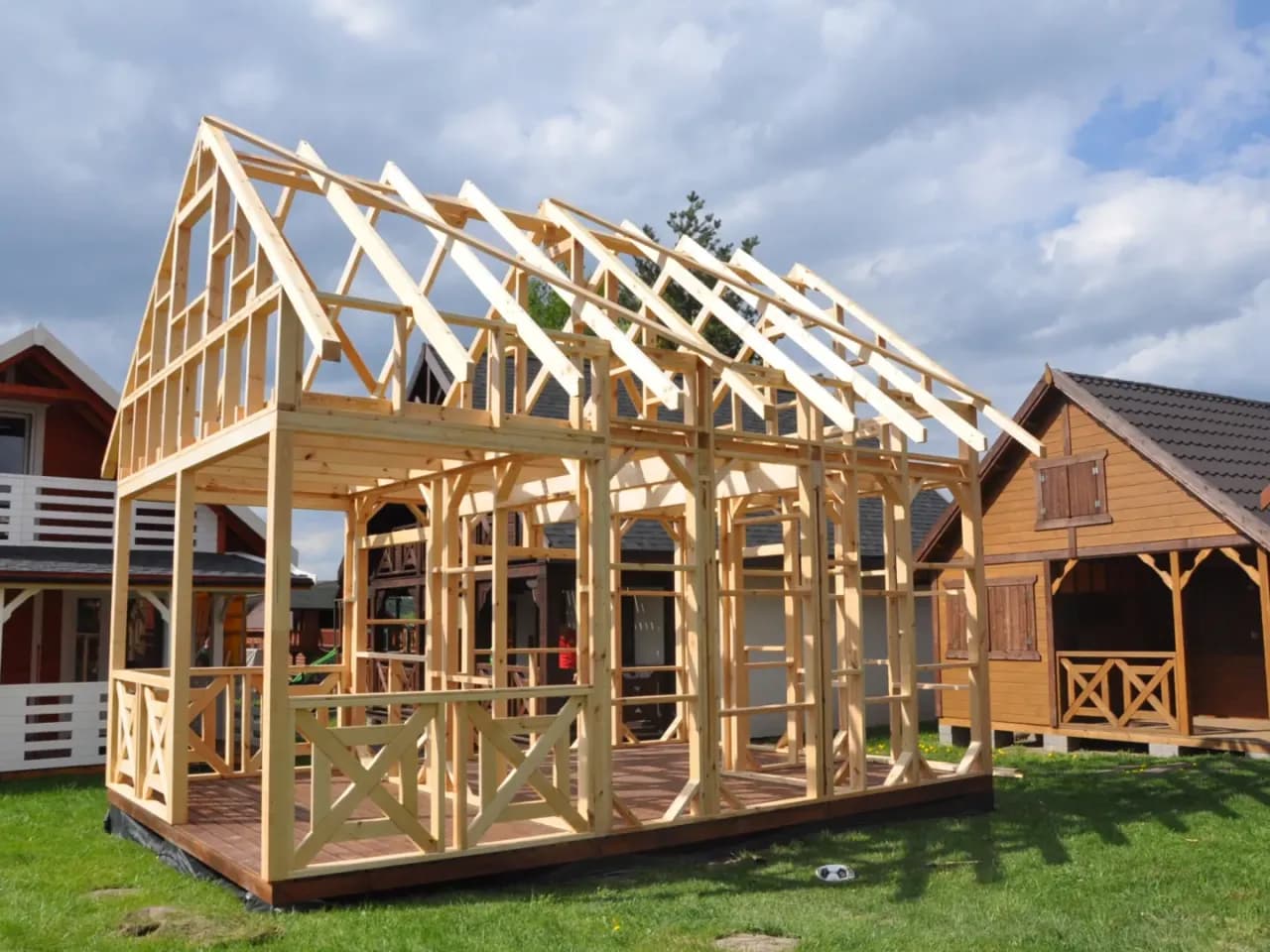 Domek szkieletowy 70m2: koszty, zalety i proces budowy