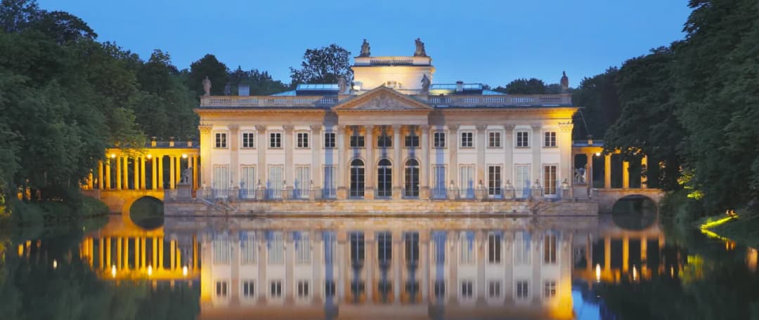 Jak łatwo dojechać do Łazienek z Dworca Centralnego w Warszawie